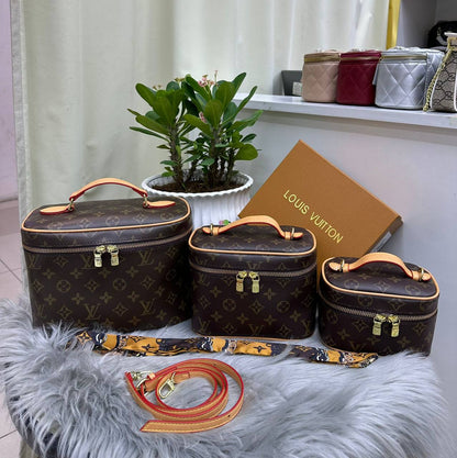 LV
BIG           25cm
medium    20 cm  🌷
small        15 cm  🌷
BIG 105 dhs👑 with box🎁

medium  95 dhs👑 with box 🎁

Small   90 dhs👑 with box🎁


Zain244
♥️♥️♥️