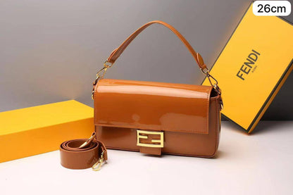 Fendi Baguette
1️⃣ First Quality +🎁
Size : 26 * 14 cm
80 dhs✅
with box 🎁

Zain115
♥️♥️♥️