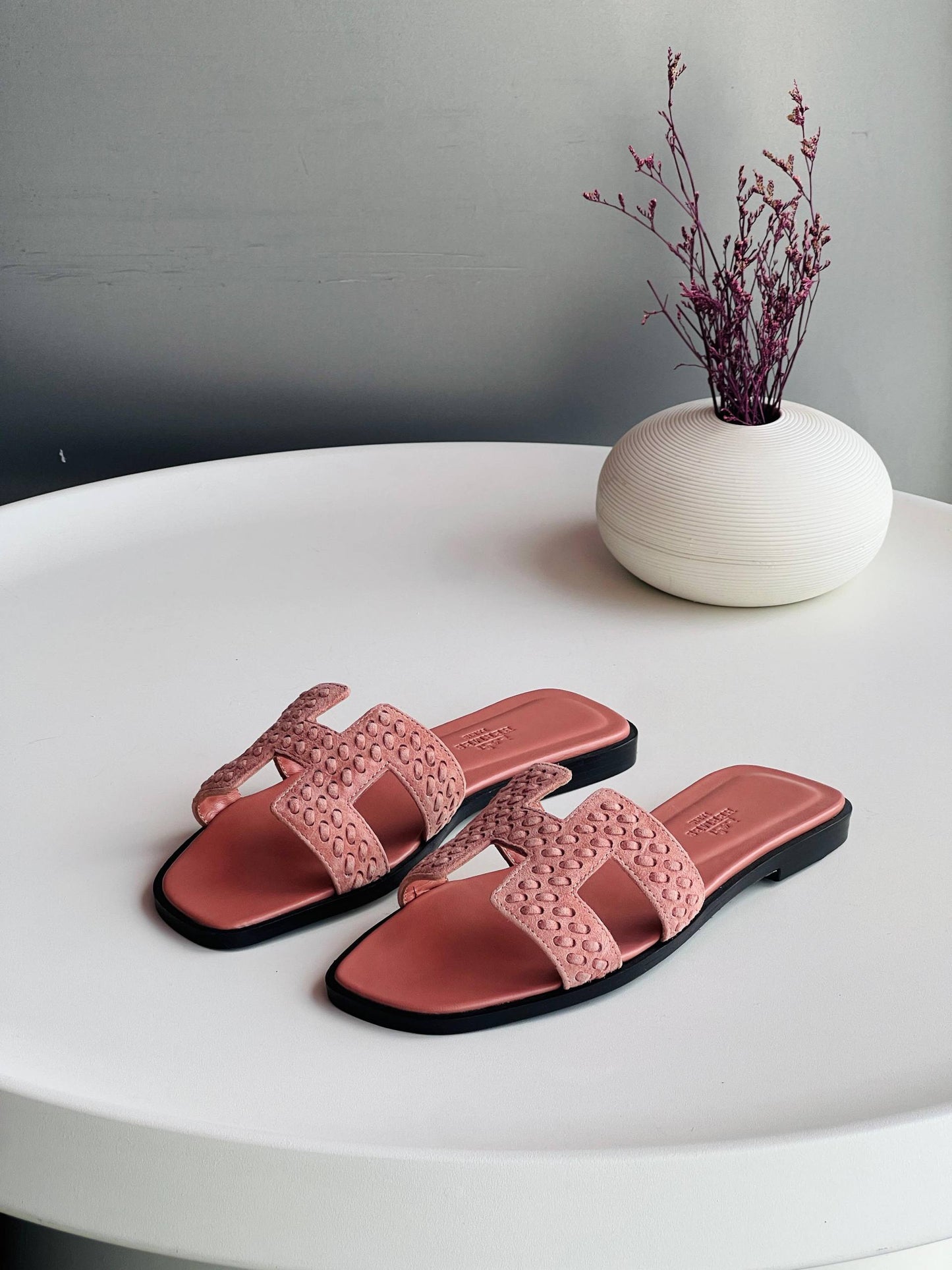 HERMES
Size 36-41
_Super master high quality_🪡
450 dhs✅

Zain176
♥️♥️♥️
