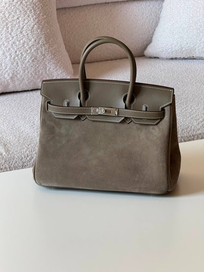 Hermes Birkin 25cm💥Master quality ✅with box📦
580 dhs✅

Zain52
♥️♥️♥️