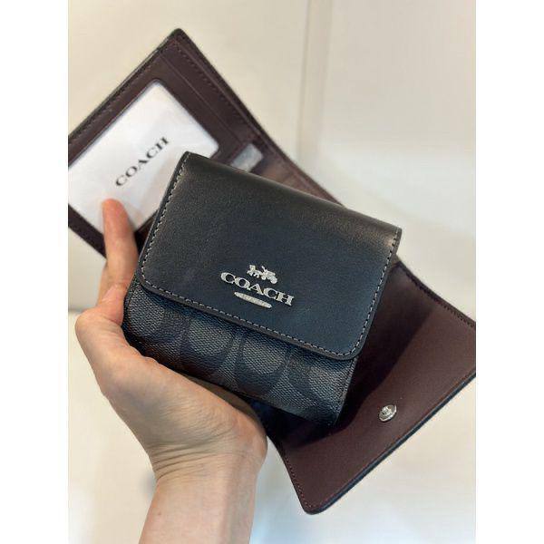 Coach 
Wallets Master
125 dhs💓

Zain248
♥️♥️♥️