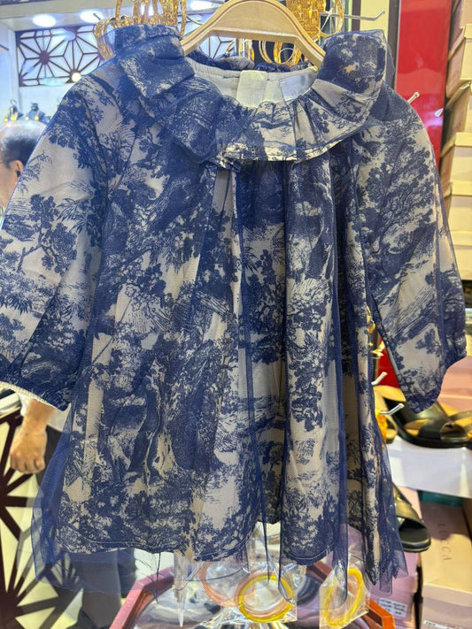 Dior
3-6，6-9，9-12，12-18，18-24m 
120 dhs✅

Zain151
♥️♥️♥️