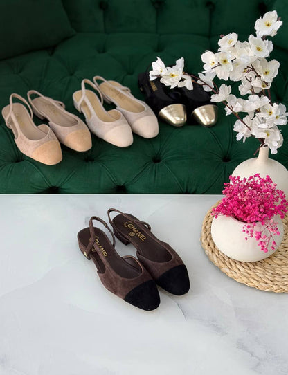 Chanel 

Vip quality 

Size:36 to 41
430 dhs🇦🇪🇦🇪

Zain113
♥️♥️♥️