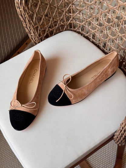 CHANEL 
✨ new Collection
👠 36–41
💎 Premium Quality
🔥 Super Master
450 dhs🇦🇪🇦🇪

Zain198
♥️♥️♥️