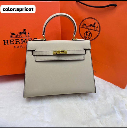 Hermes

115 dhs🇦🇪🇦🇪🇦🇪

Zain143
♥️♥️♥️