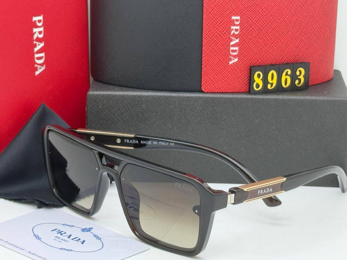 Sunglass 

with orginal box 
55 dhs🇦🇪🇦🇪

Zain29
♥️♥️♥️