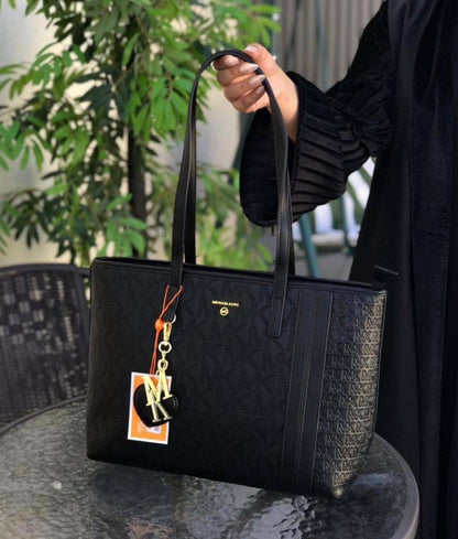 MK
90 dhs💓
Good quality

Zain35
♥️♥️♥️