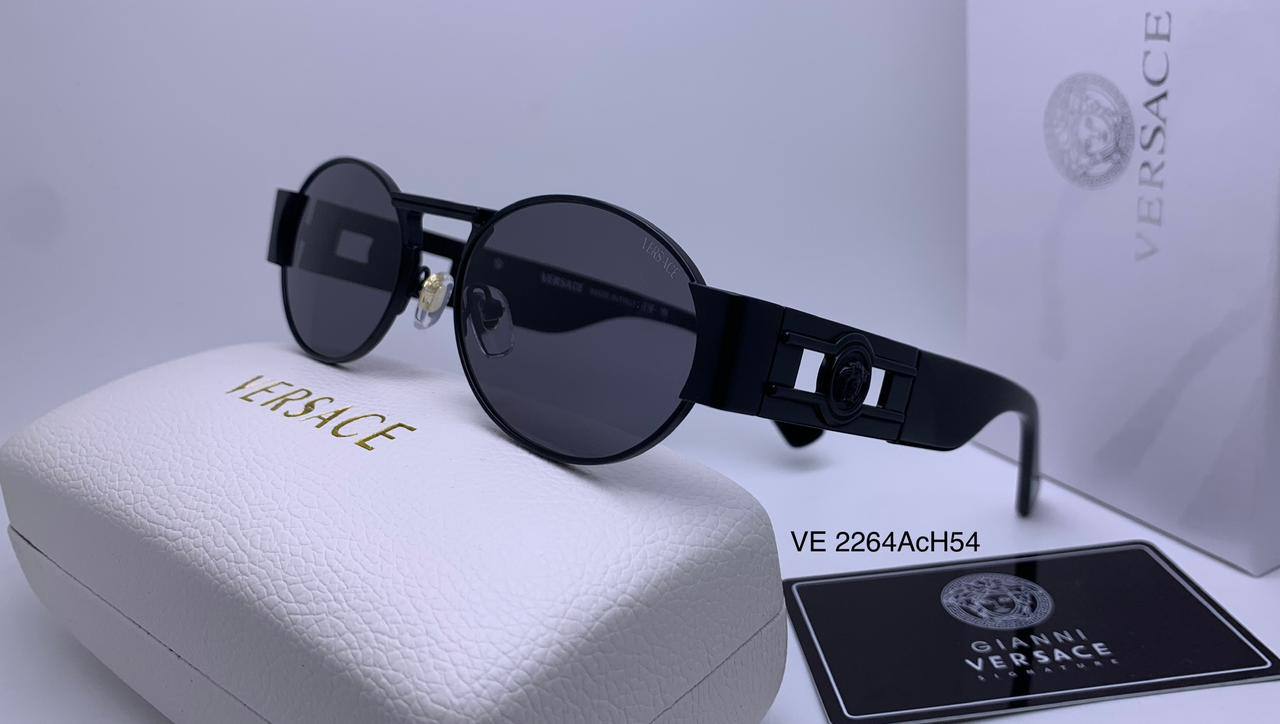 Master quality 
sunglasses 
180 dhs❣️

Zain126
♥️♥️♥️
