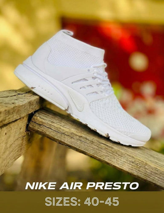 Nike
Size ladies 36-41
Size mens 40-45
90 dhs💓

Zain27
♥️♥️♥️