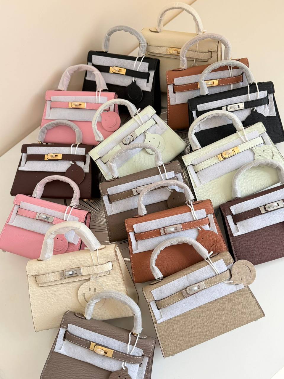 Hermes
Master 💓💓
260 dhs✅

Zain134
♥️♥️♥️