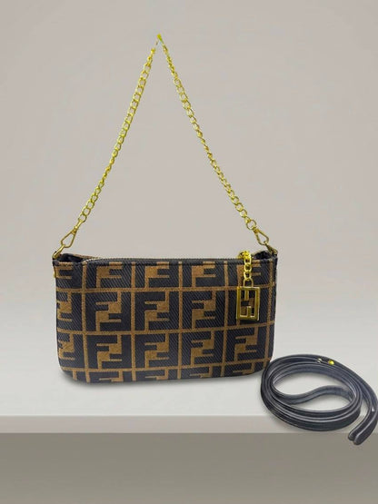 Fendi

with box🎁

80 dhs✅

Zain50
♥️♥️♥️