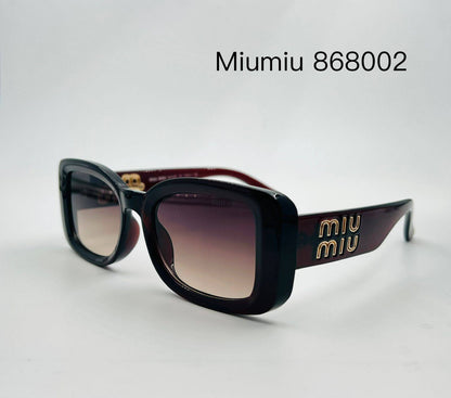Miu Miu
Sunglasses 🕶️ 
good quality 💯
With master box 🗃️ 
50 dhs🌺

Zain273