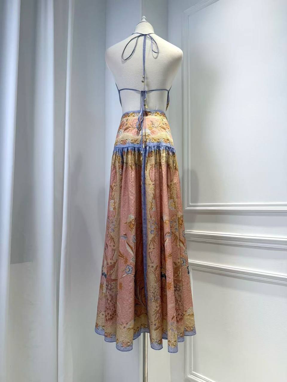 ❤️‍🔥ZIMMERMANN NEW❤️‍🔥
    ✨💯 % LINEN✨
         VIP quality 😍
Sizes;  0-1-2-3
1150 dhs✅

Zain287
♥️♥️♥️