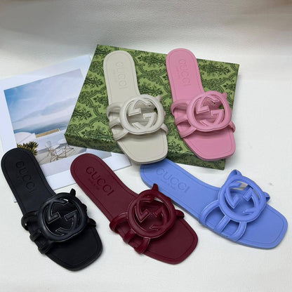 Slippers
Size 36-41
75 dhs✅

Zain236
♥️♥️♥️