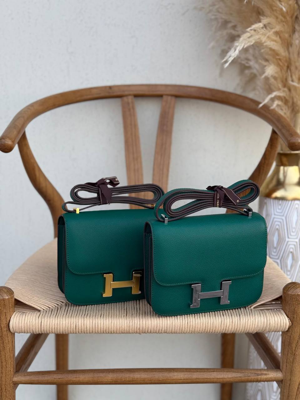 HERMES
18cm
340 dhs💓
Top quality 
With box🎁

Zain167
♥️♥️♥️