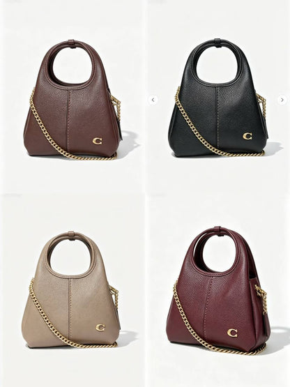 Coach
105 dhs✅
size：20cm
High-quality with box

Zain35
♥️♥️♥️