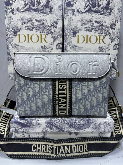Dior
Fendi
Gucci

Withbox

85 dhs🇦🇪🇦🇪

Zain136
Zain50
♥️♥️♥️