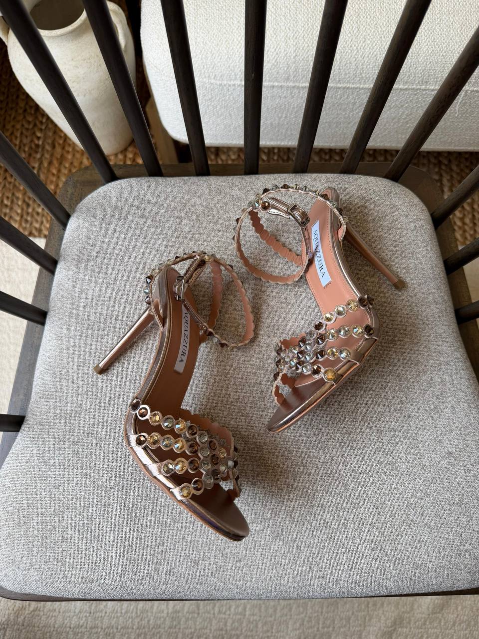 Aquazzura
𝑨𝑨𝑨 𝑸𝑼𝑨𝑳𝑰𝑻𝒀
𝑺𝑰𝒁𝑬 {35 𝒕𝒐 42}
450 dhs✅

Zain81
♥️♥️♥️