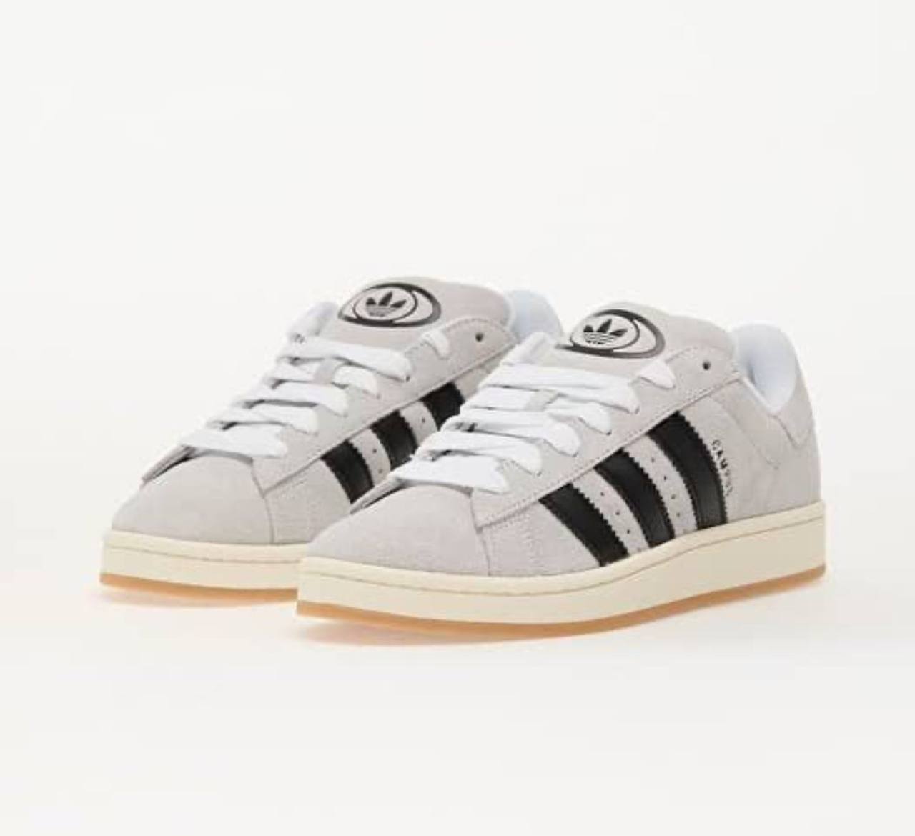 Adidas
Size 36 to 45 
110 dhs✅

Zain183
♥️♥️♥️