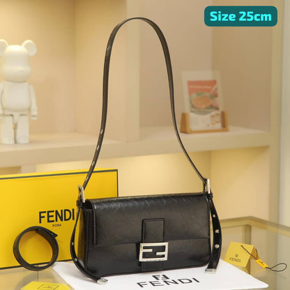 Fendi

95 dhs🇦🇪🇦🇪

Withbox

Zain186
♥️♥️♥️