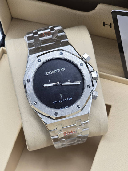 Ap Men Good quality
*battery*
*chronograph working*
260 dhs🪙🌨️

Zain29
♥️♥️♥️