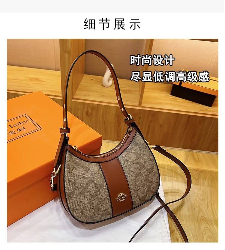 Coach

90 dhs
With box

Zain235
♥️♥️♥️