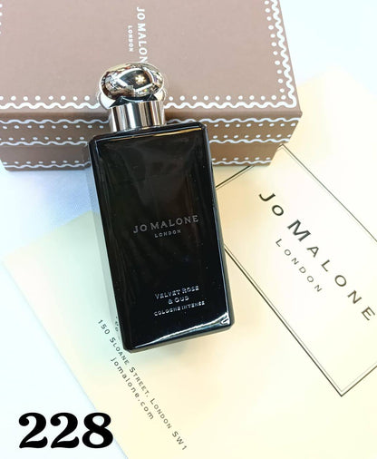 Jo Malone 
45 dhs🪙
with paper bag

Zain01
🌸🌸🌸