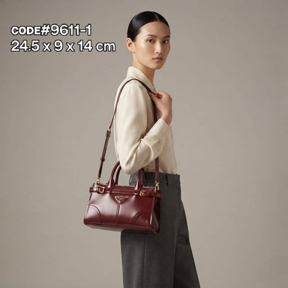 Prada ʙᴏɴɴɪᴇ ʜᴀɴᴅʙᴀɢ
ʟᴀᴍʙsᴋɪɴ ʟᴇᴀᴛʜᴇʀ ᴍᴀᴛᴇʀɪᴀʟ
ɢᴏʟᴅ ʜᴀʀᴅᴡᴀʀᴇ
ɪᴛ ʜᴀs ᴀ ʙᴇʟᴛ ʟᴏɴɢ sᴛʀᴀᴘ
sɪᴢᴇ : 24.5  cm

90 dhs🇦🇪🇦🇪

Zain31
♥️♥️♥️
