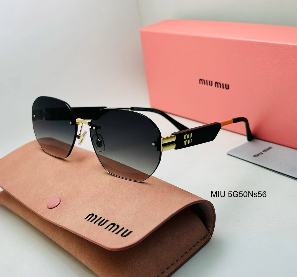 MIU MIU 
Sunglasses 
70 dhs🇦🇪🇦🇪🇦🇪

Zain126
♥️♥️♥️