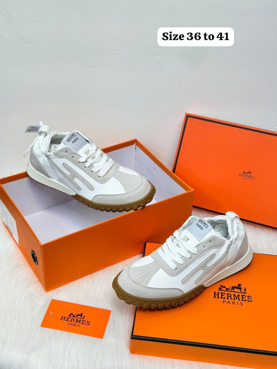 𝙃𝙚𝙧𝙢𝙚𝙨 𝙉𝙚𝙬 𝙨𝙝𝙤𝙚𝙨
💯high quality
Size 36-37-38-39-40-41
140 dhs❣️

Zain86
♥️♥️♥️