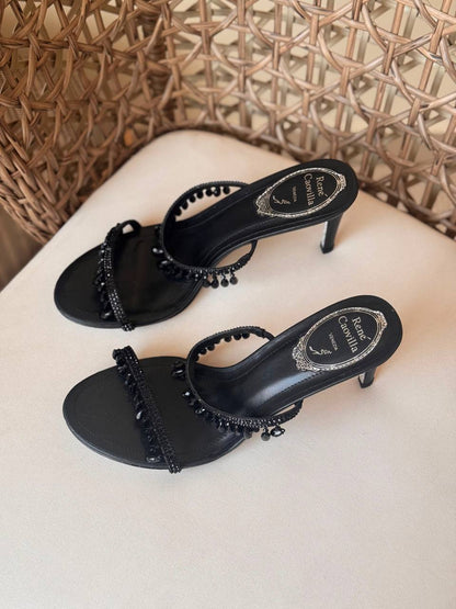 🖤✨  RENE COVALI  ✨🖤
🤩 Available New Arrival 🤩
😍😍 Super Master Quality 😍😍
👠 Size: 36 to 41
💎 Premium Quality
450 dhs✅

Zain198
♥️♥️♥️