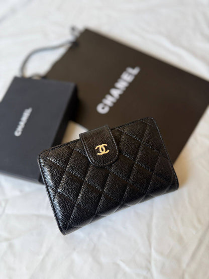 Chanel
💜*Super Master*💜
320 dhs✅

Zain275
♥️♥️♥️