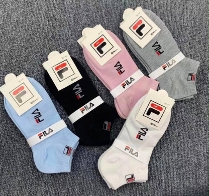 Socks Box
35 dhs✅

Zain93
♥️♥️♥️