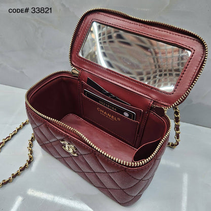 CHANEL ᴠᴀɴɪᴛʏ ᴅʀᴇssᴇʀ
ʜᴀs ᴍɪʀʀᴏʀ ɪɴsɪᴅᴇ
ᴄᴀᴠɪᴀʀ ʟᴇᴀᴛʜᴇʀ ᴍᴀᴛᴇʀɪᴀʟ
ɢᴏʟᴅ ʜᴀʀᴅᴡᴀʀᴇ
sɪᴢᴇ : 17.5 cm
ᴡɪᴛʜ BOX
🎁🎁🎁

90 dhs❤️

Zain31
♥️♥️♥️