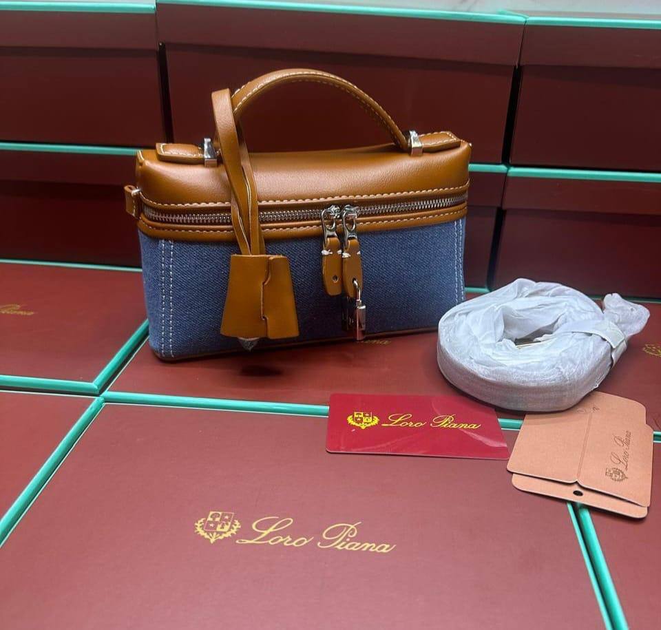 Loro Piana
110 dhs🇦🇪🇦🇪

Zain143
♥️♥️♥️