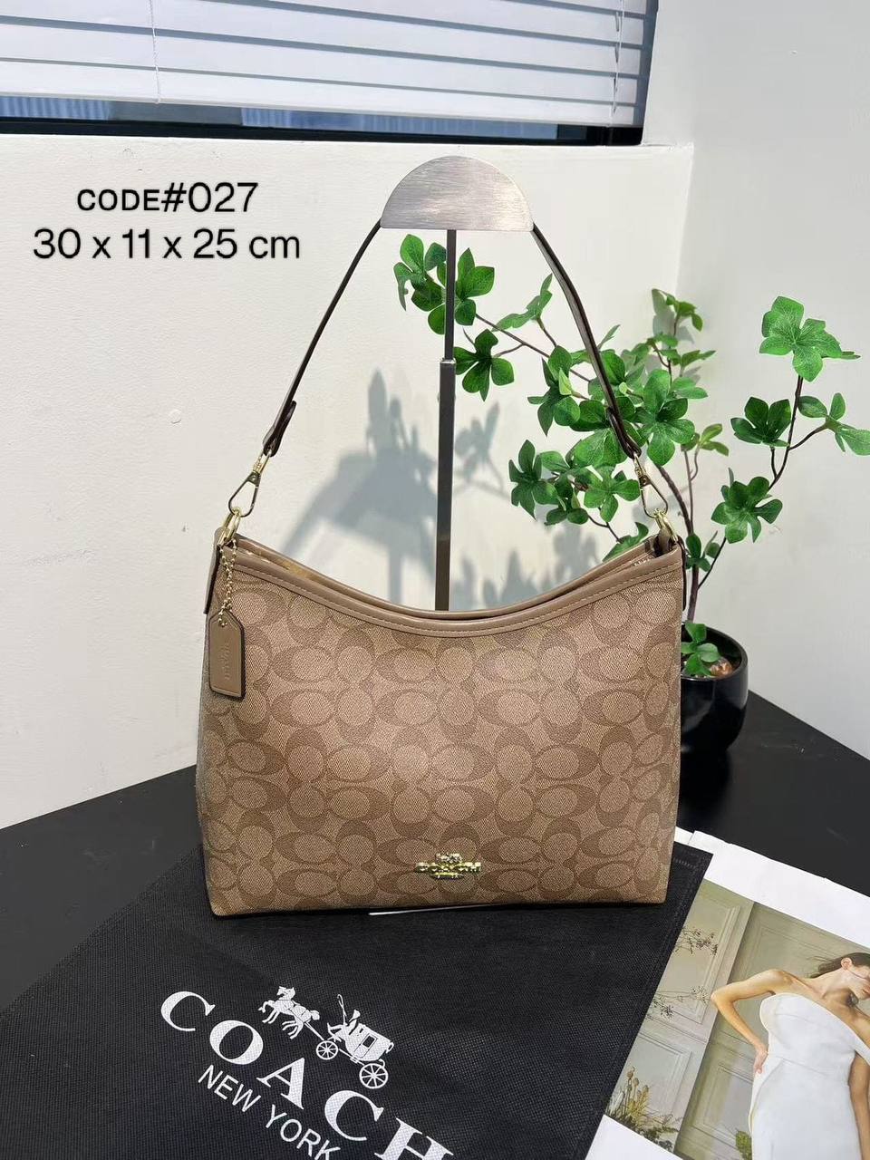 COACH ʟᴀᴜʀᴇʟ 
sʜᴏᴜʟᴅᴇʀ  ʙᴀɢ
ᴡɪᴛʜ ʟᴏɴɢ ʙᴇʟᴛ sᴛʀᴀᴘ
ɢᴏʟᴅ ʜᴀʀᴅᴡᴀʀᴇ
sɪᴢᴇ : 30 cm

70 dhs✅

Zain31
♥️♥️♥️