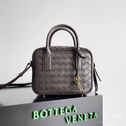 Bottega
Master 
For Price 👇 WTSP Text Zain 0568585901

Zain10
♥️♥️♥️