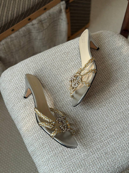 GUCCI 
Size: 36 to 42
Super master quality 
450 dhs🇦🇪

Zain198
♥️♥️♥️