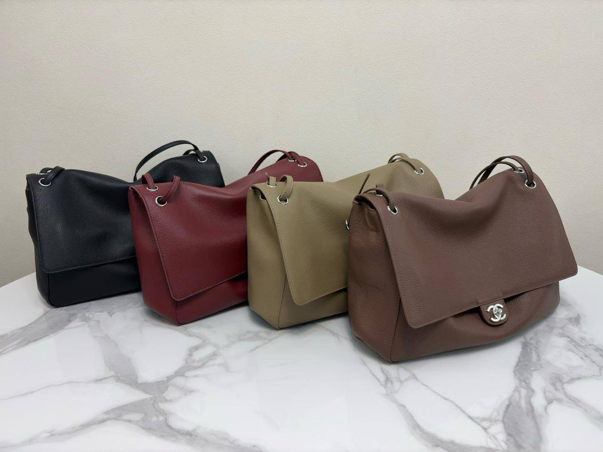 Chanel 

re stokes 

410 dhs🇦🇪🇦🇪

32cm🥰🥰

Zain228
♥️♥️♥️
