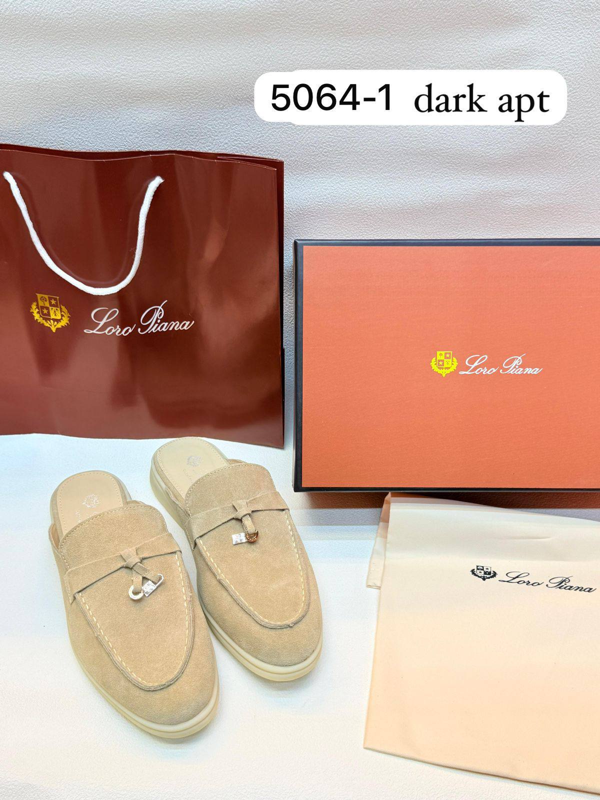Loro Piana
Size 36to41
115 dhs🪙🌨️

Zain236
♥️♥️♥️
