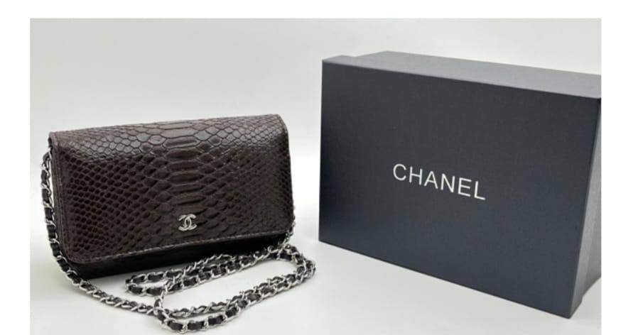 Chanel
withbox 
🎁🎁🎁

90 dhs🪙💕

Zain143
♥️♥️♥️