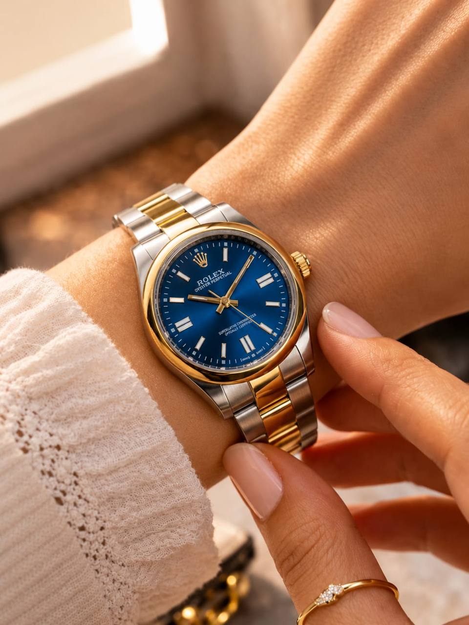 Rolex watch for ladies good quality 
160 dhs🇦🇪🇦🇪
 size 31mm

Zain59
♥️♥️♥️