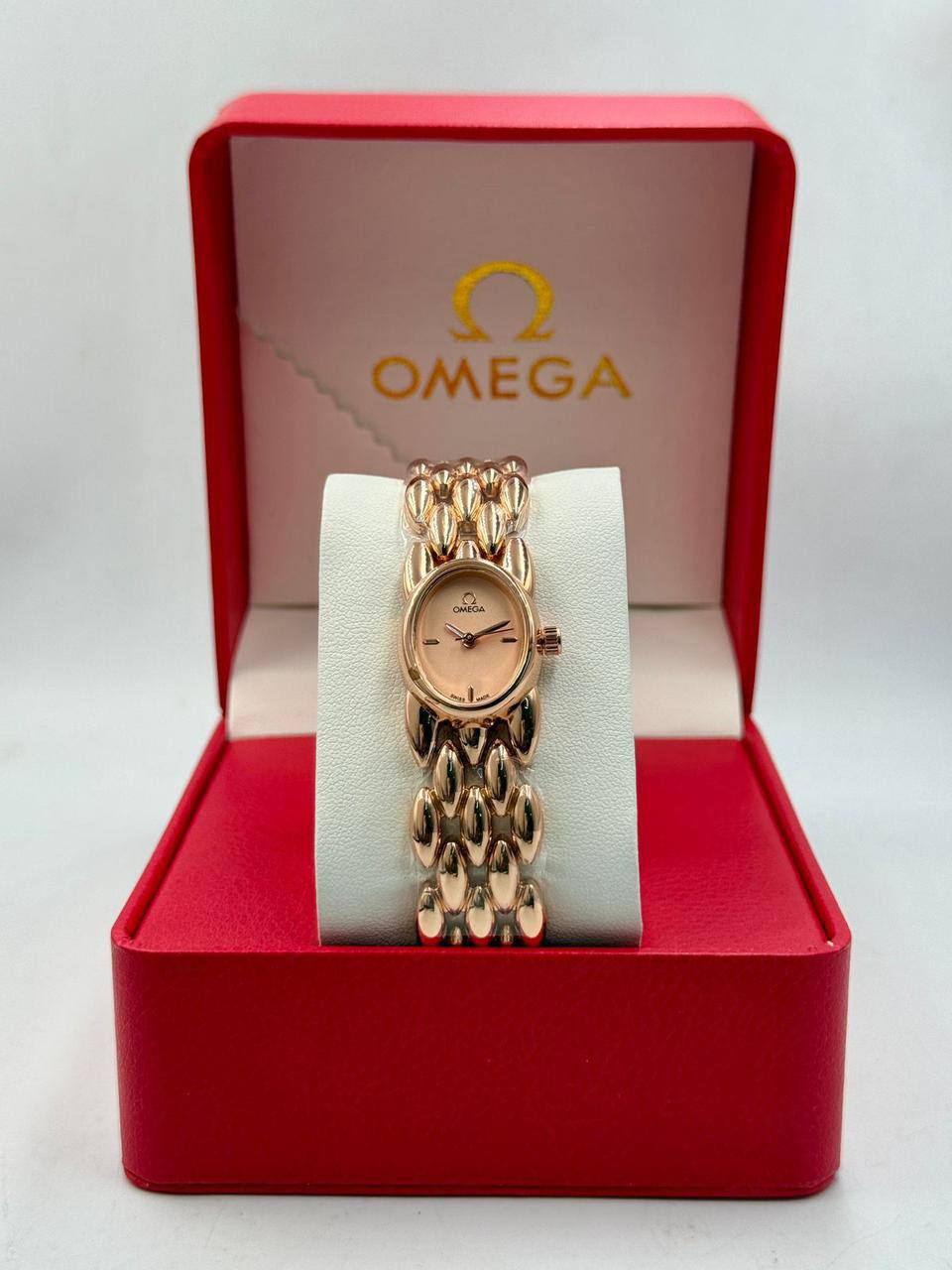 Omega Ladies 
offer price
40 dhs🪙🖤

Zain08
♥️♥️♥️