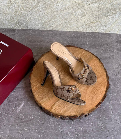 GUCCI 
SuperMaster Quality 💯
550 dhs🇦🇪🇦🇪 only big & high Heel
450 dhs🇦🇪🇦🇪 other 

Size: 36-41💥

Zain171
♥️♥️♥️