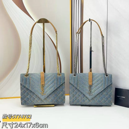 YSL
Master❣️❣️
24cm🫶🏼🫶🏼 
290 dhs🇦🇪🇦🇪

Zain297
♥️♥️♥️