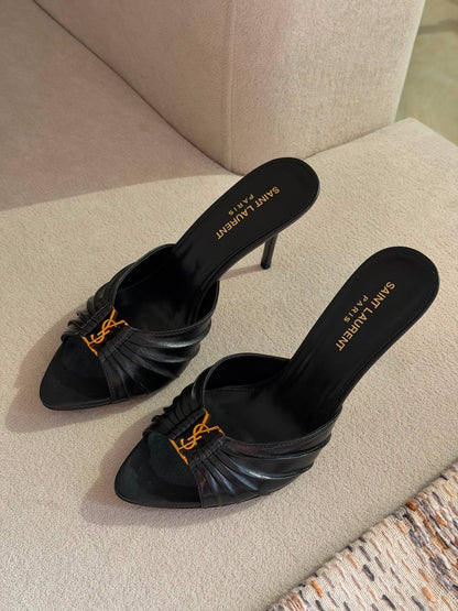 YSL 🦁
QUALITY: SUPER MASTER 💥😍
SIZE:36 TO 42🥰

450 dhs💛

Zain319
♥️♥️♥️