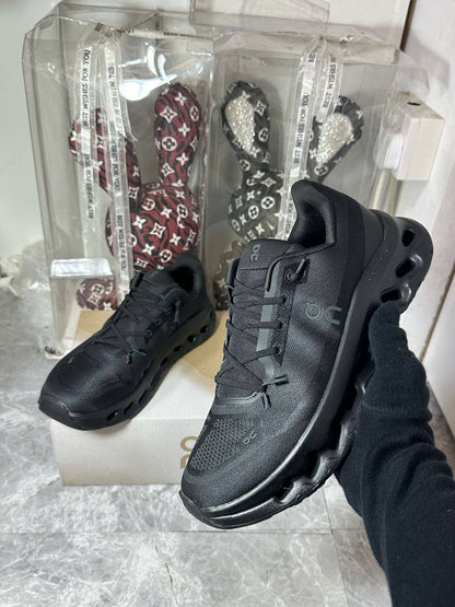 ON Cloudtilt ‘Black’🖤
36-45 AVAILABLE 🤩
210 dhs🪙🌨️

Zain242
♥️♥️♥️