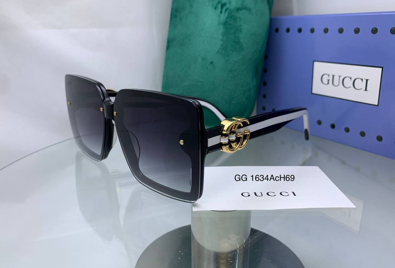 Gucci
master quality 
180 dhs✅

Zain126
♥️♥️♥️