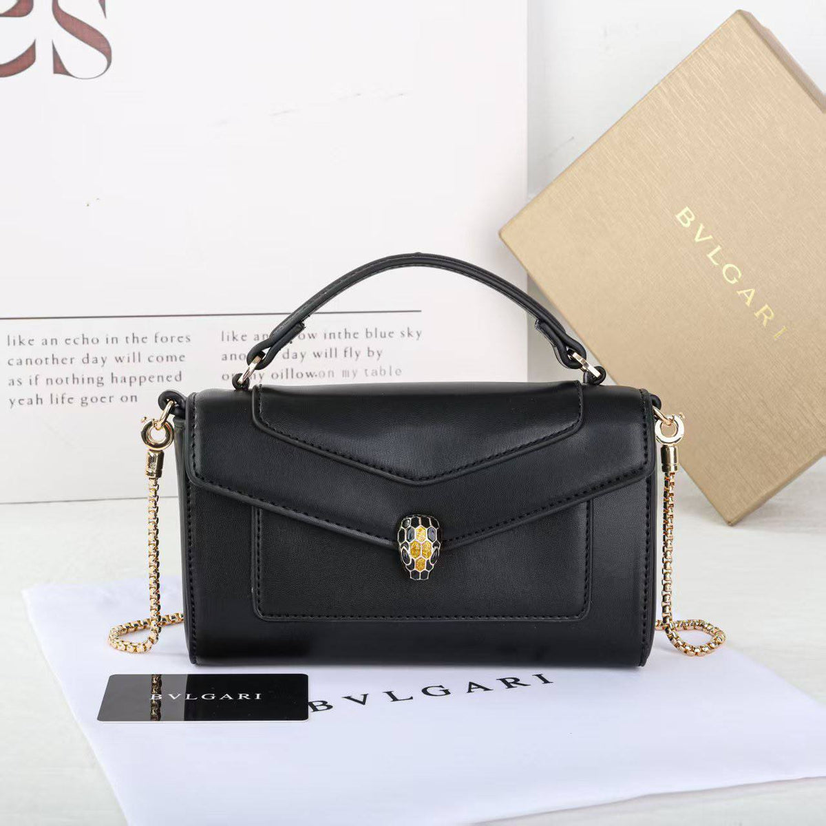 BVLGARI  

NEW CAME 
GOOD QUALITY

 WITH BOX  
135 dhs🇦🇪🇦🇪

Zain39
Zain295
♥️♥️♥️