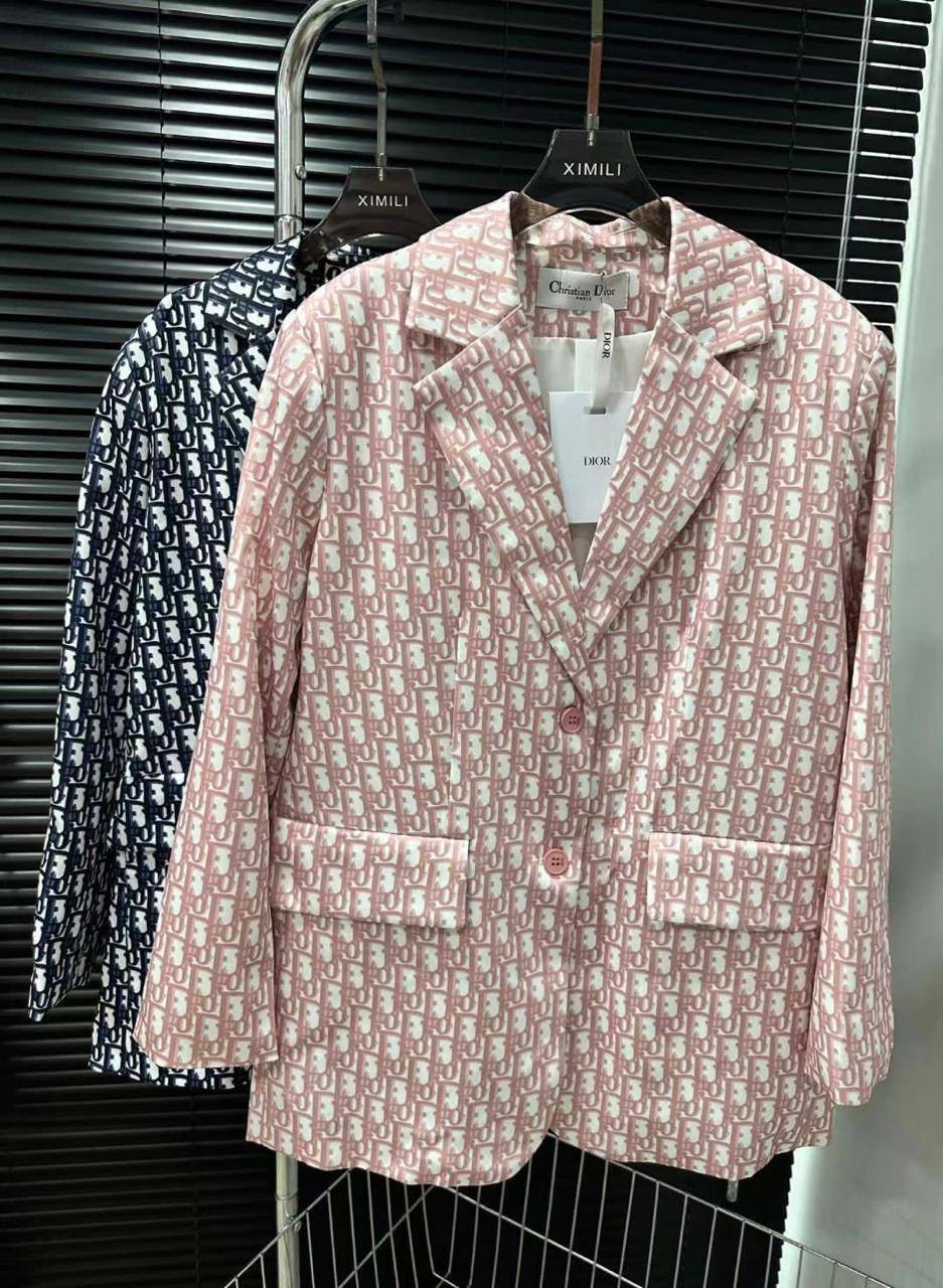 *New collections       
220 dhs🇦🇪
*good  quality  
*Sizes:M L xl* 
*AVAILABLE NOW*🥰🛍️🛍️

Zain231
♥️♥️♥️